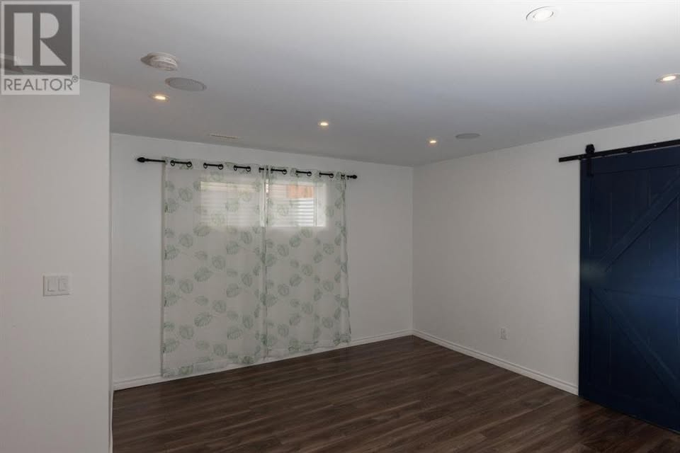 Garry Station family home — single attached garage