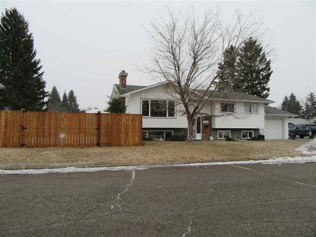 Exterior of Foothills basement suite in Prince George, BC