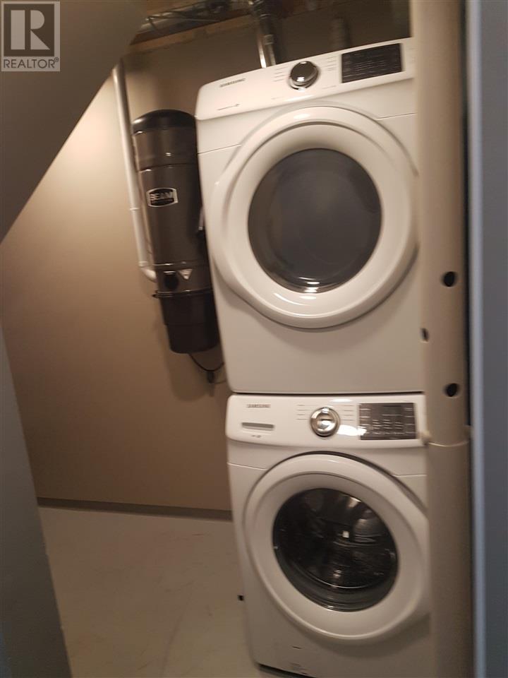 Prince George Foothills — in-suite laundry